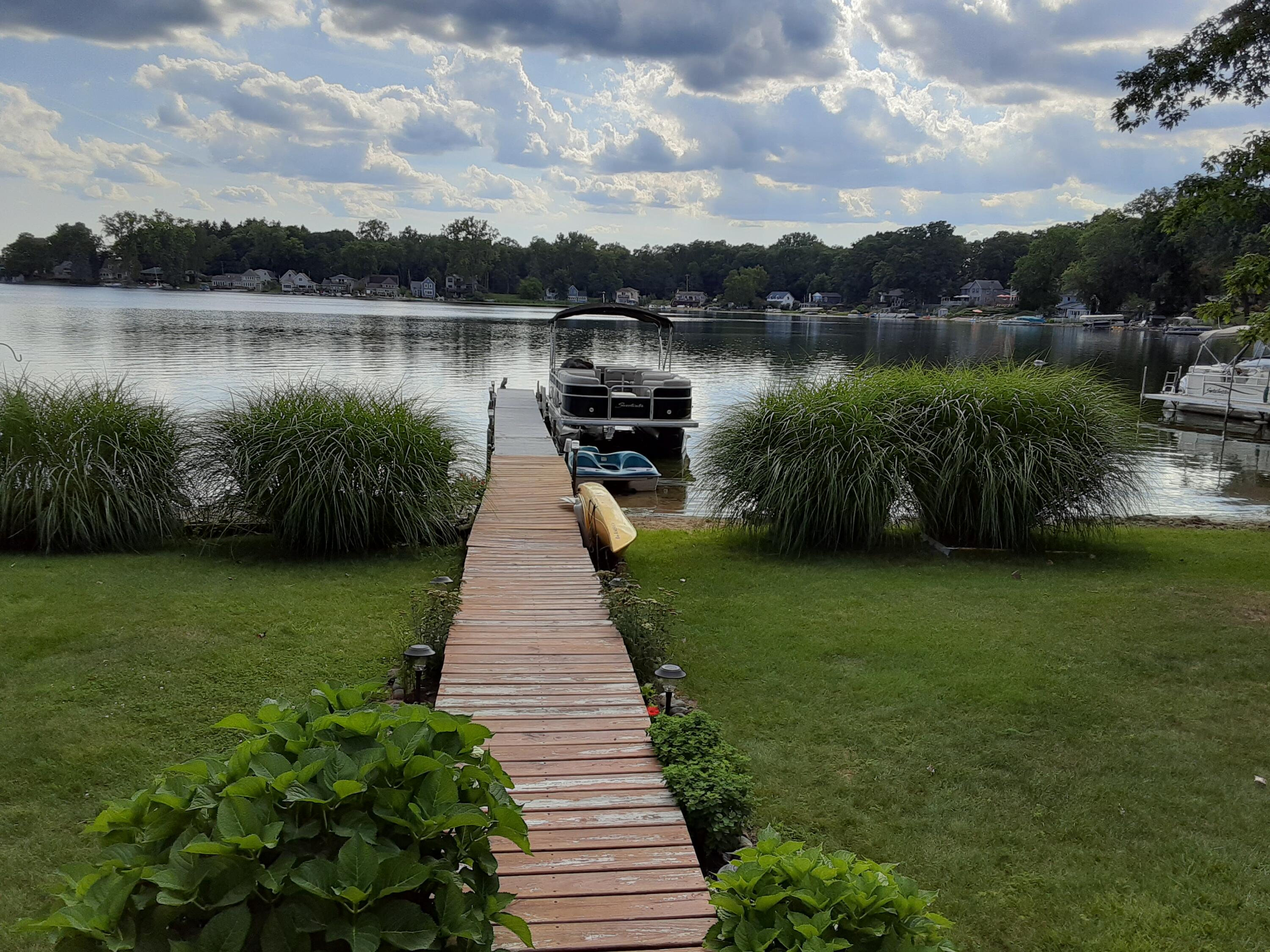 508 Orchard Road Marshall, MI 49068 - Photo 40 of 48 43.House pic boat doc