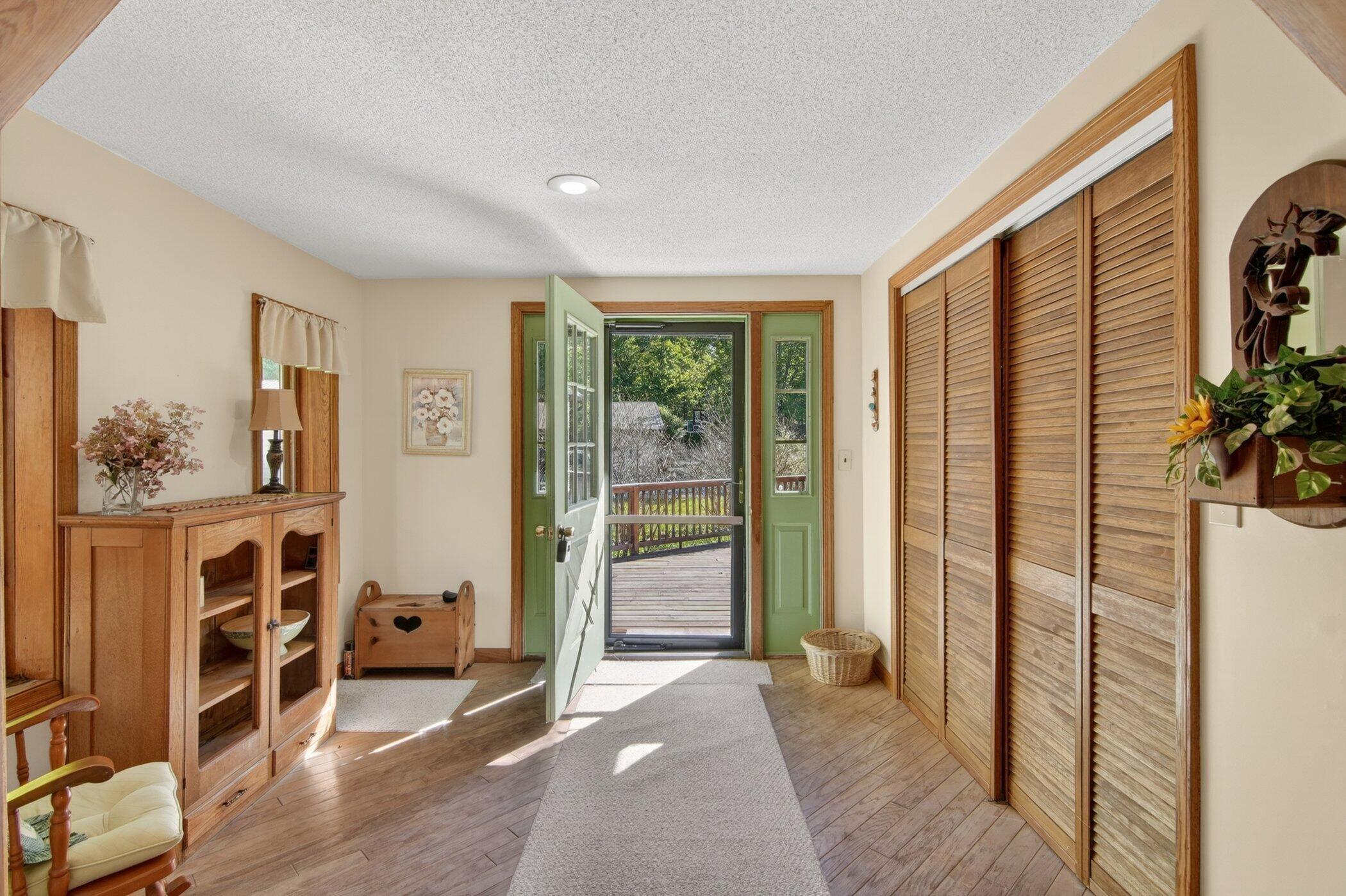 508 Orchard Road Marshall, MI 49068 - Photo 7 of 48 508-Orchard-Rd-WindowStill 6 (1)
