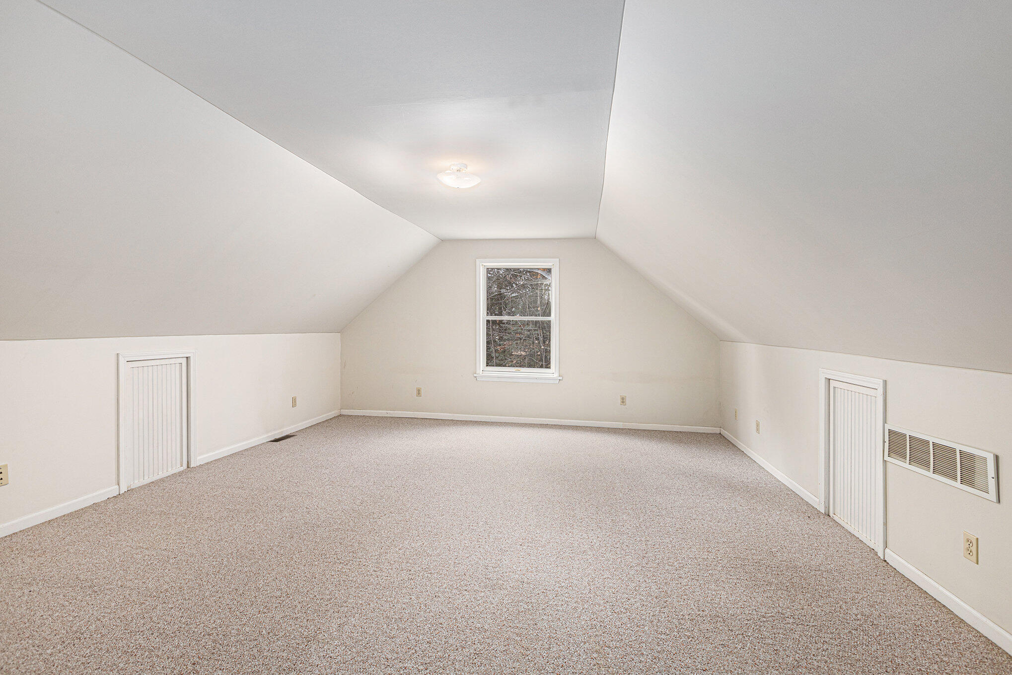 12250 Trinkle Road Dexter, MI 48130 - Photo 28 of 47 024__mg_9025_899