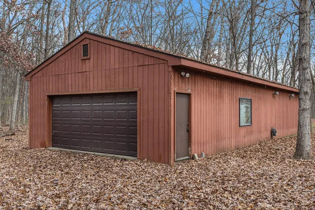 $489,900 | 12250 Trinkle Road, Dexter, MI 48130