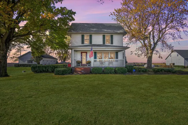 $625,000 | 2611 County Road 800 East, Dewey, IL 61840