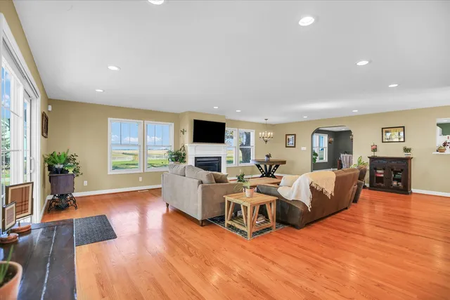 $625,000 | 2611 County Road 800 East, Dewey, IL 61840