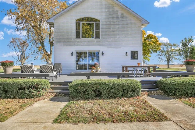 $625,000 | 2611 County Road 800 East, Dewey, IL 61840