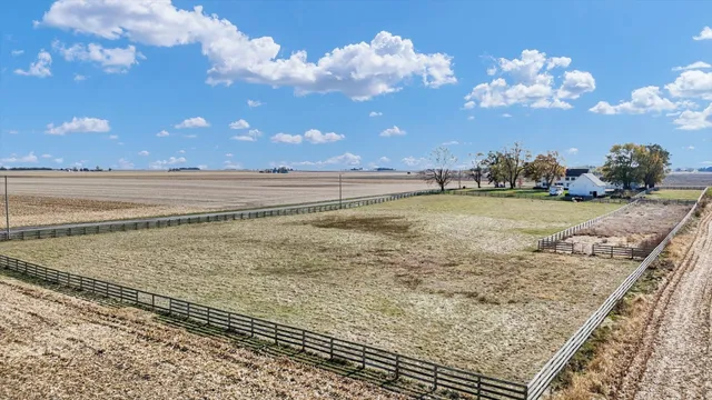 $625,000 | 2611 County Road 800 East, Dewey, IL 61840