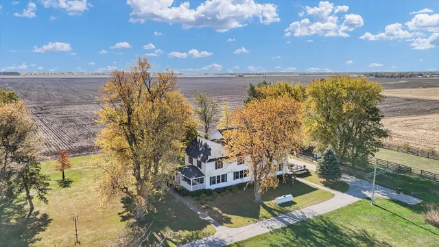 $625,000 | 2611 County Road 800 East, Dewey, IL 61840