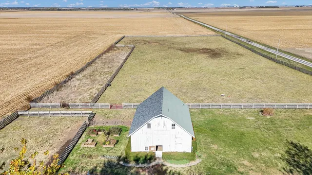 $625,000 | 2611 County Road 800 East, Dewey, IL 61840