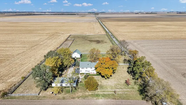 $625,000 | 2611 County Road 800 East, Dewey, IL 61840