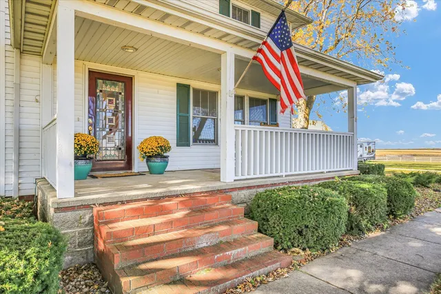 $625,000 | 2611 County Road 800 East, Dewey, IL 61840