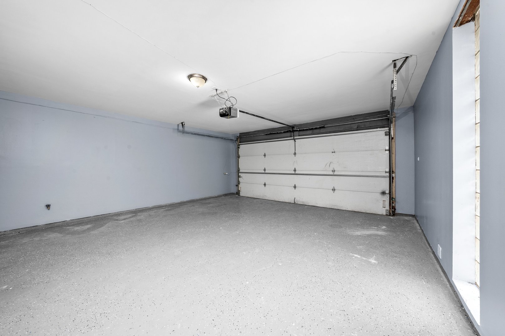 18849 Jamie Court Homewood, IL 60430 - Photo 22 of 25 a view of a garage