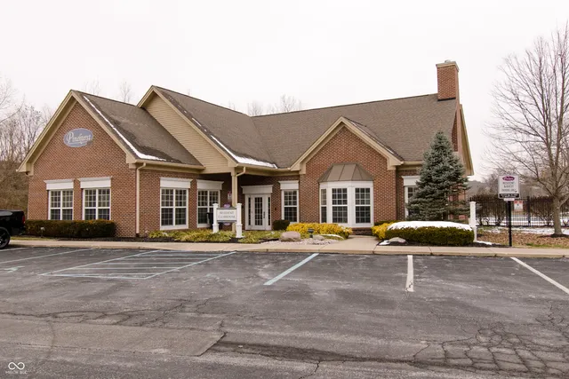 $225,000 | 1597 Lacebark Drive, Unit B, Greenwood, IN 46143