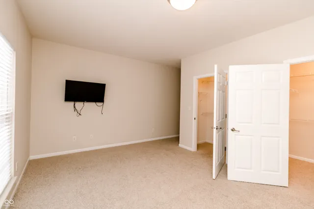 $225,000 | 1597 Lacebark Drive, Unit B, Greenwood, IN 46143