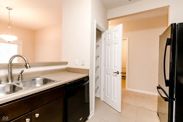 $225,000 | 1597 Lacebark Drive, Unit B, Greenwood, IN 46143