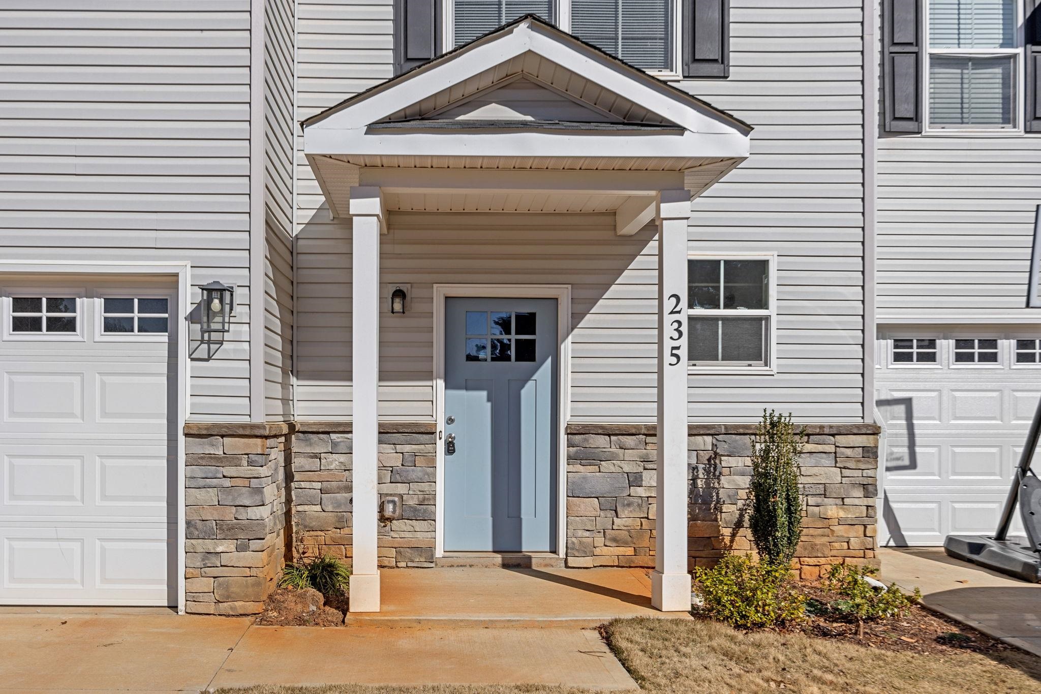 235 Marshland Lane Greer, SC 29650 - Photo 6 of 48