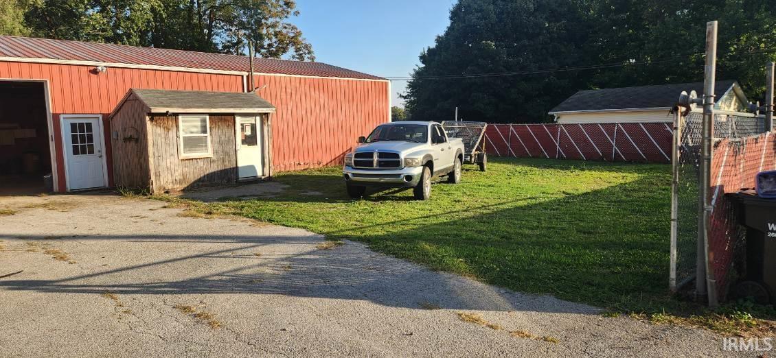 820 North Wayne Street Waterloo, IN 46793 - Photo 7 of 9