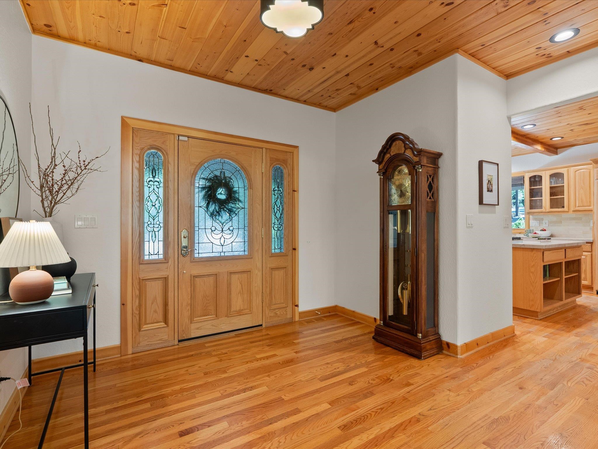 355 Quail View Circle Clio, CA 96106 - Photo 11 of 48 a view of a livingroom with wooden floor and furniture