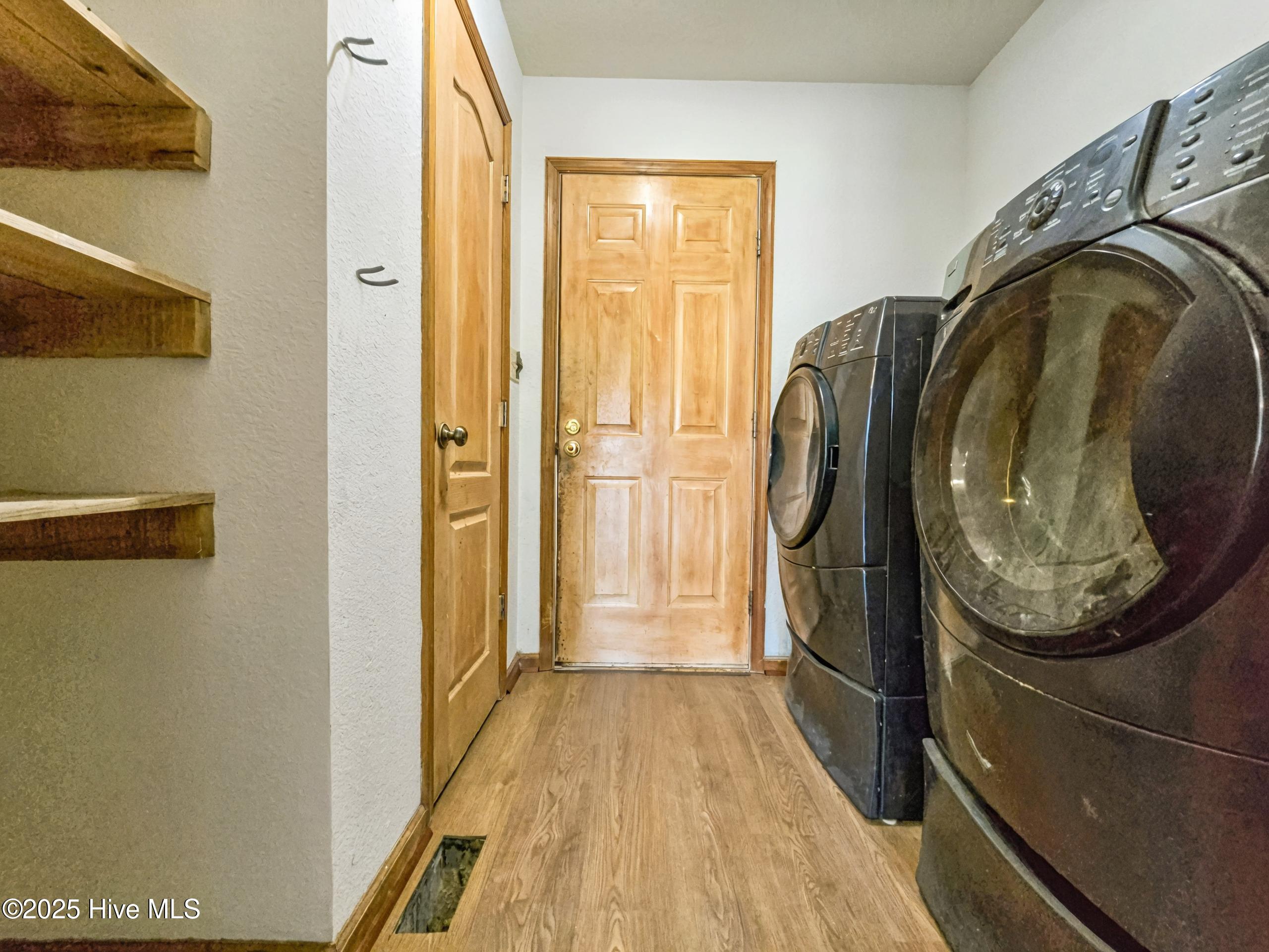 1918 Tulls Creek Road Moyock, NC 27958 - Photo 12 of 51 108539f5-b181-4baf-b3d6-fd07be1d7ee3