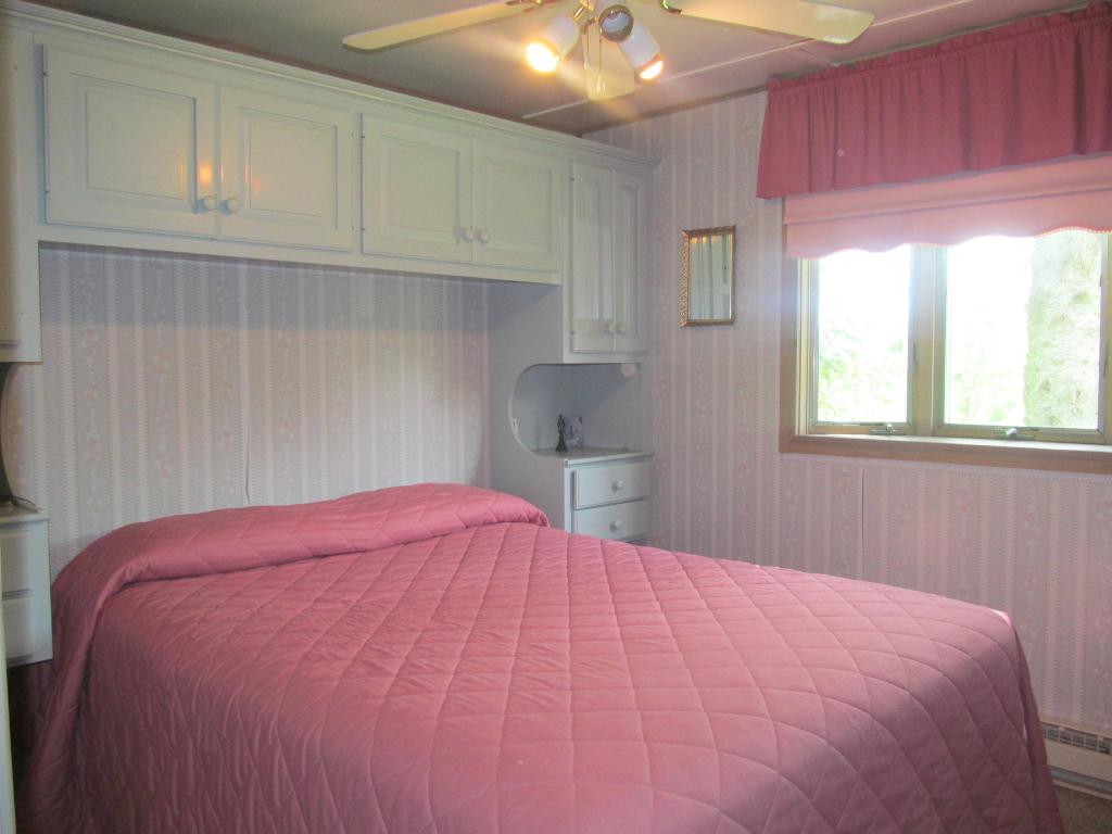 157 Wheeler Road Holland, VT 05830 - Photo 11 of 32 Gallery Image 11