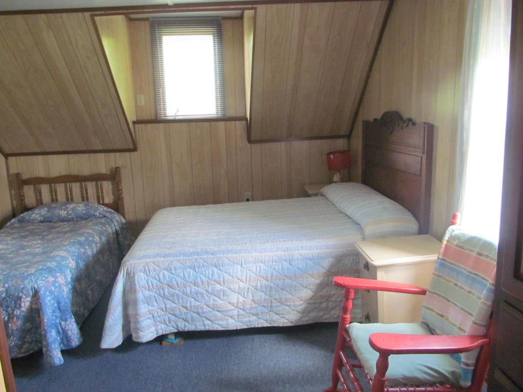 157 Wheeler Road Holland, VT 05830 - Photo 12 of 32 Gallery Image 12