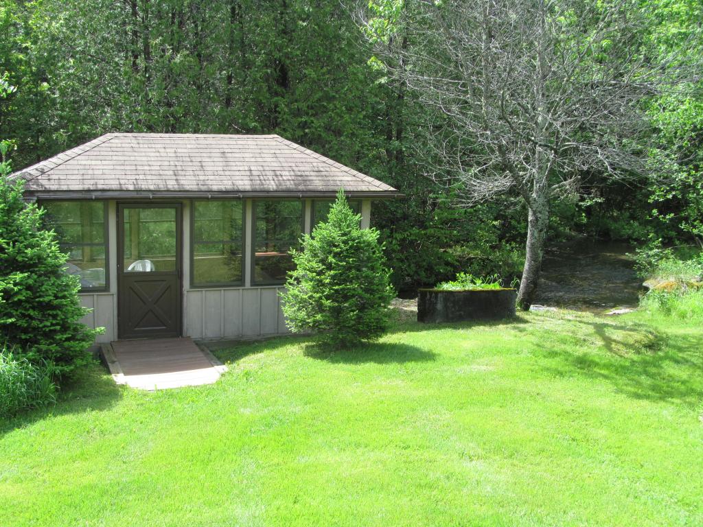 157 Wheeler Road Holland, VT 05830 - Photo 5 of 32 Gallery Image 5