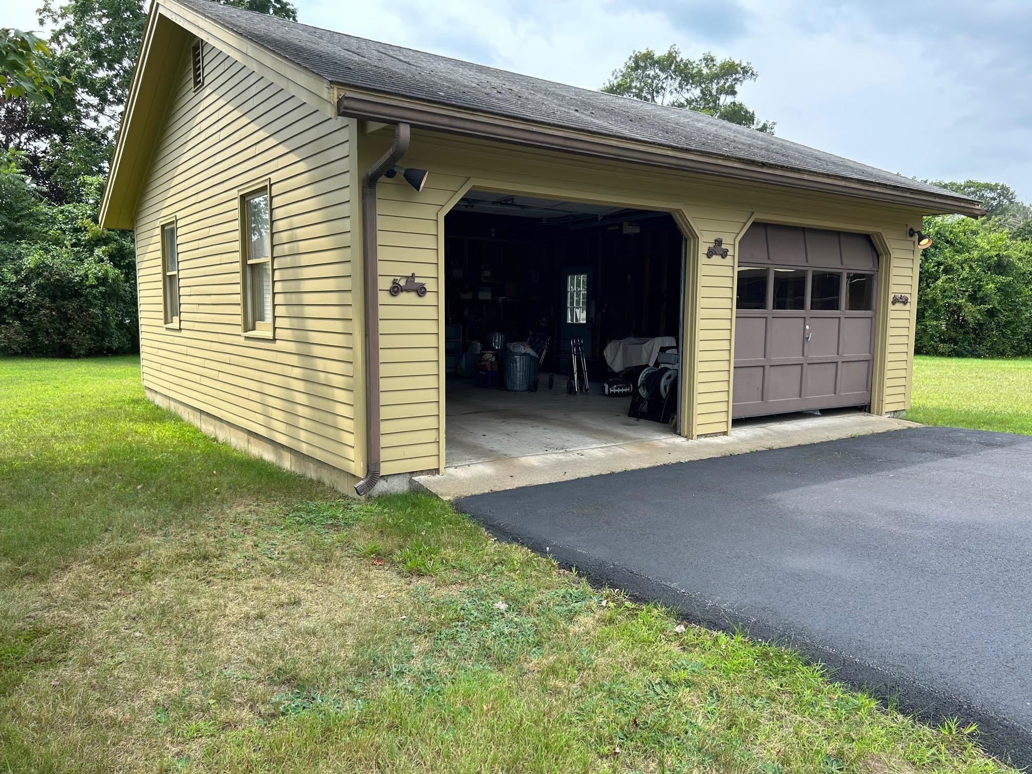 90 Community Drive Concord, NH 03303 - Photo 27 of 31