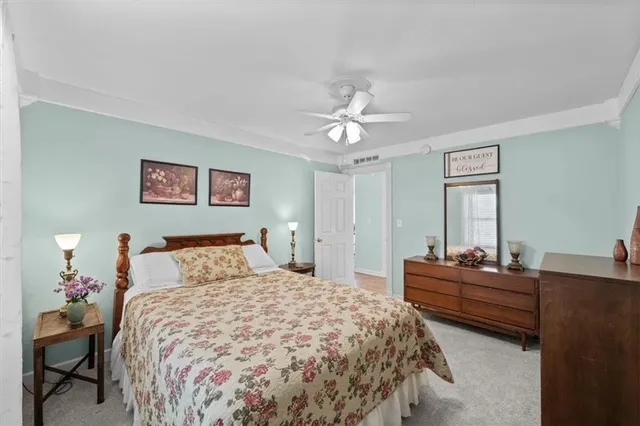 $490,000 | 17890 Coffin Road, Leavenworth, KS 66048