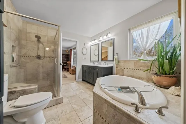 $490,000 | 17890 Coffin Road, Leavenworth, KS 66048