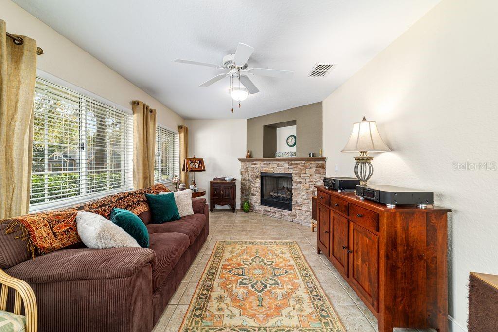 905 Southeast 12th Street Ocala, FL 34471 - Photo 21 of 45
