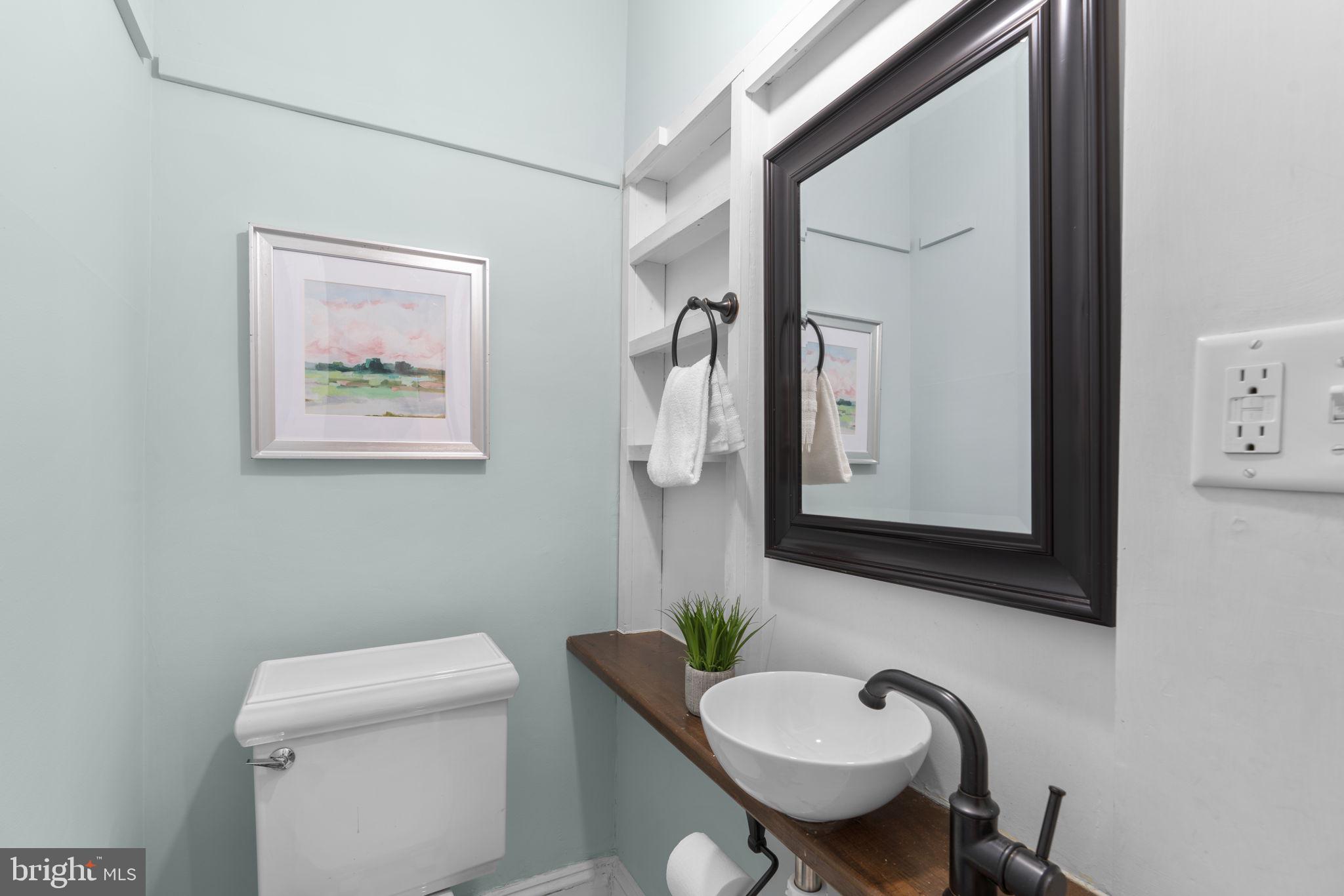 4413 Hooper Avenue Baltimore, MD 21229 - Photo 19 of 33 Powder room on the 1st floor