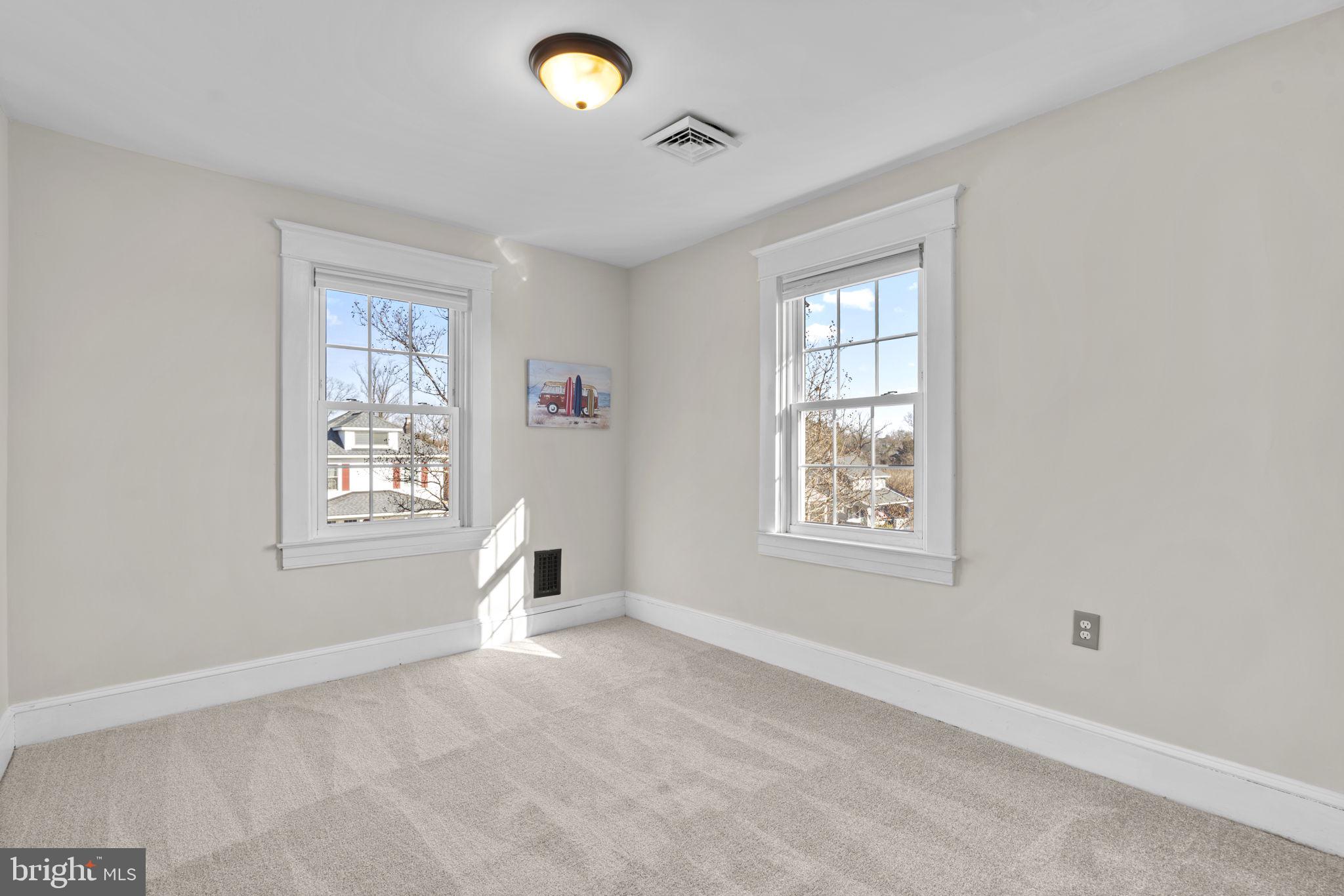 4413 Hooper Avenue Baltimore, MD 21229 - Photo 22 of 33 Bedroom #2