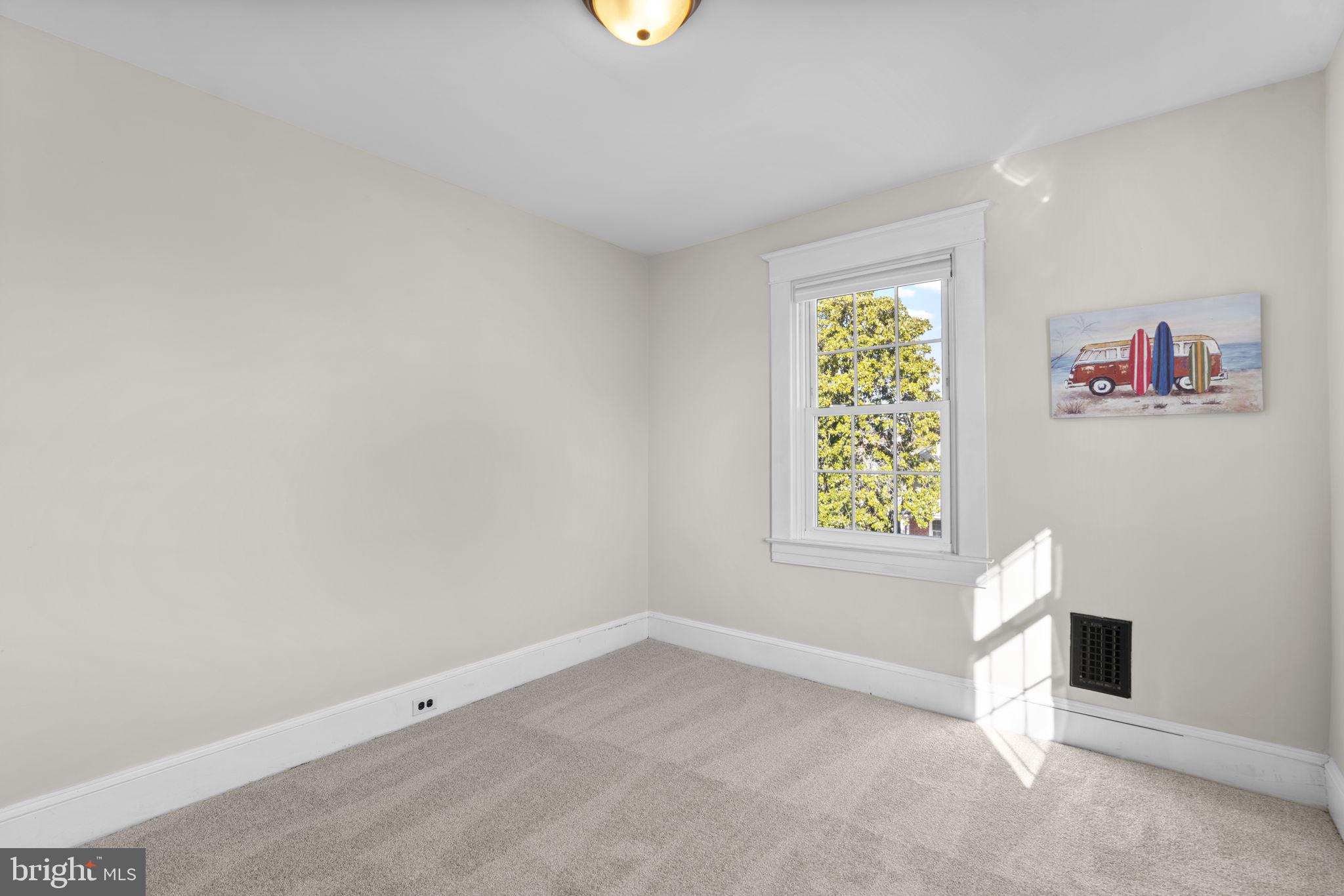 4413 Hooper Avenue Baltimore, MD 21229 - Photo 23 of 33