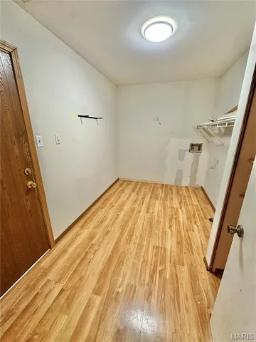 $285,000 | 12 Miraclair Drive, Florissant, MO 63031