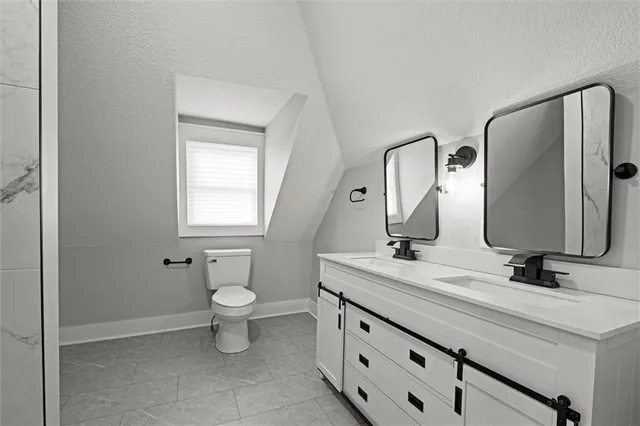 $389,857 | 306 Lewis Street, Edgerton, MO 64444