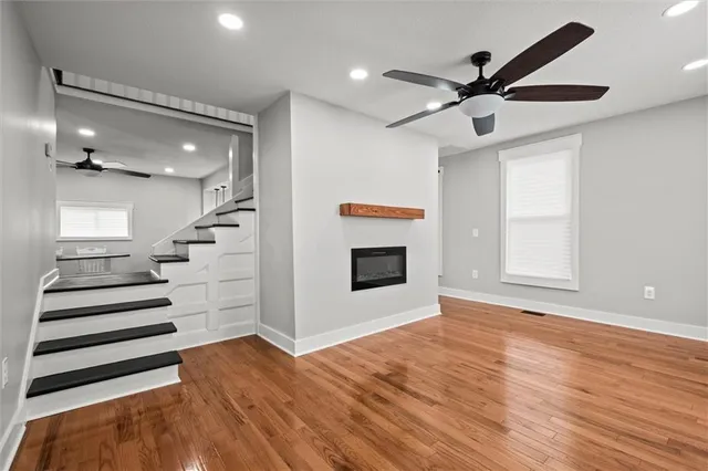 $389,857 | 306 Lewis Street, Edgerton, MO 64444