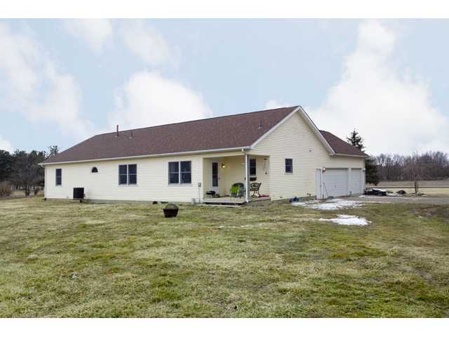 1155 South B & K Road Galena, OH 43021 - Photo 3 of 25