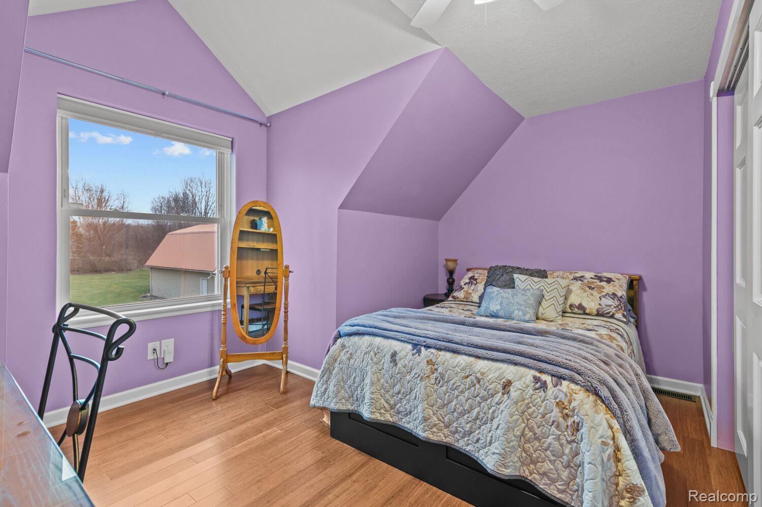 18111 Elwell Road Belleville, MI 48111 - Photo 17 of 32 2nd Floor Bedroom