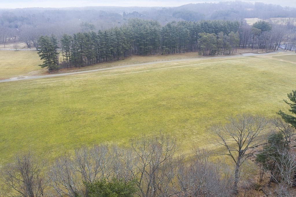 71 Fox Run Road Hamilton, MA 01982 - Photo 29 of 35