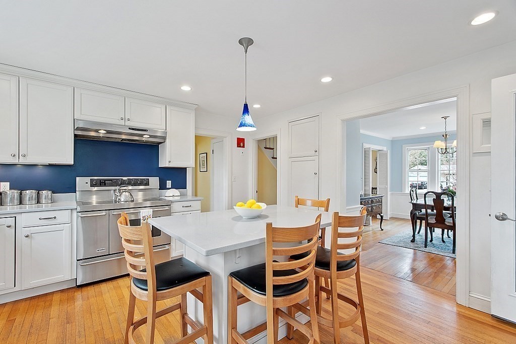 71 Fox Run Road Hamilton, MA 01982 - Photo 6 of 35