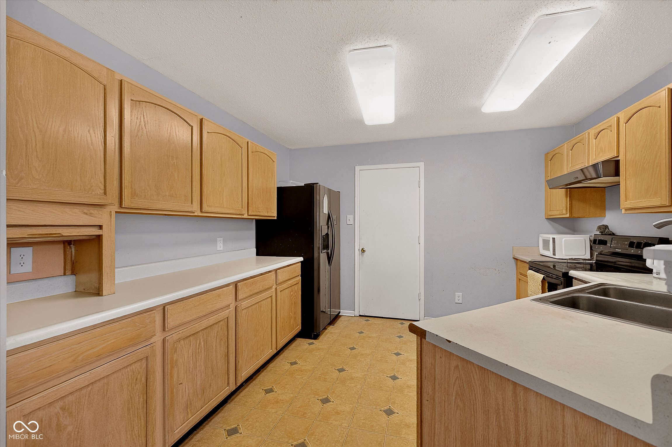 8422 Weathervane Court Indianapolis, IN 46239 - Photo 13 of 43