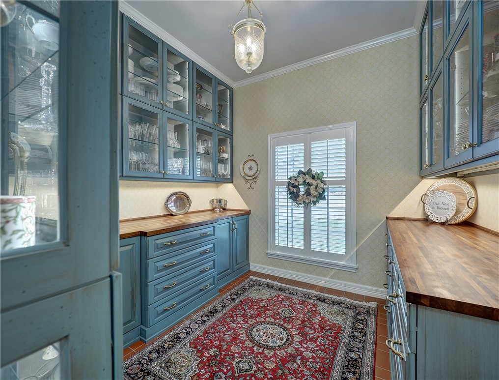 334 Pebble Beach Drive Portland, TX 78374 - Photo 9 of 40 a view of an entryway with window