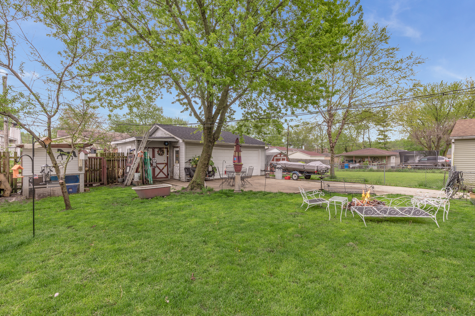 815 Town Road West Chicago, IL 60185 - Photo 4 of 18