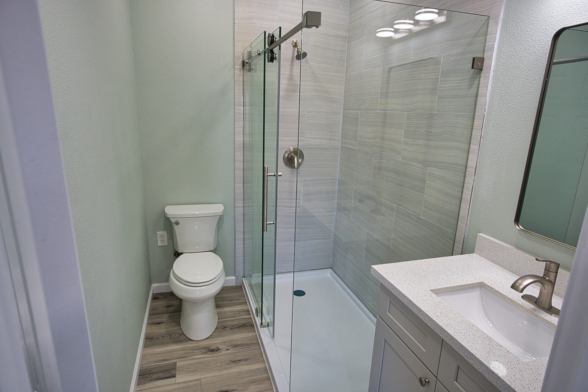 976 County Road 201 Sargent, TX 77414 - Photo 22 of 40 Large 3'x5' shower