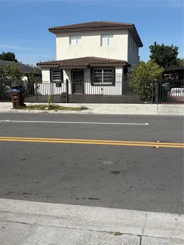 a view of house with a outdoor space