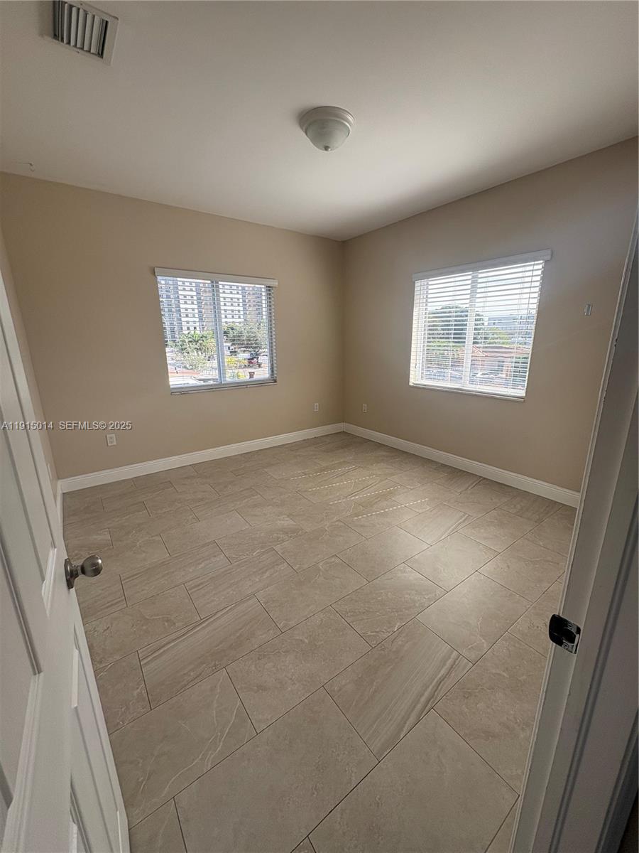 819 East 26th Street Hialeah, FL 33013 - Photo 39 of 49