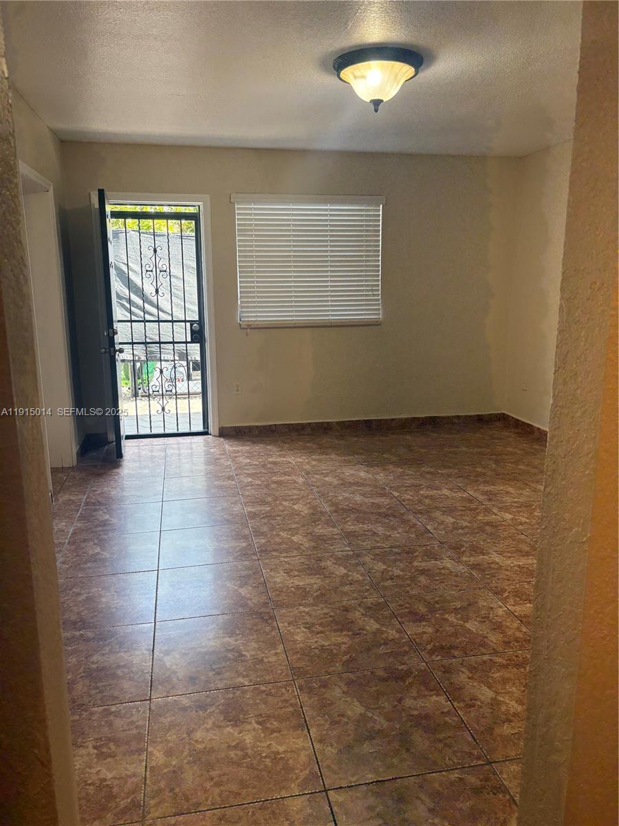 819 East 26th Street Hialeah, FL 33013 - Photo 8 of 49