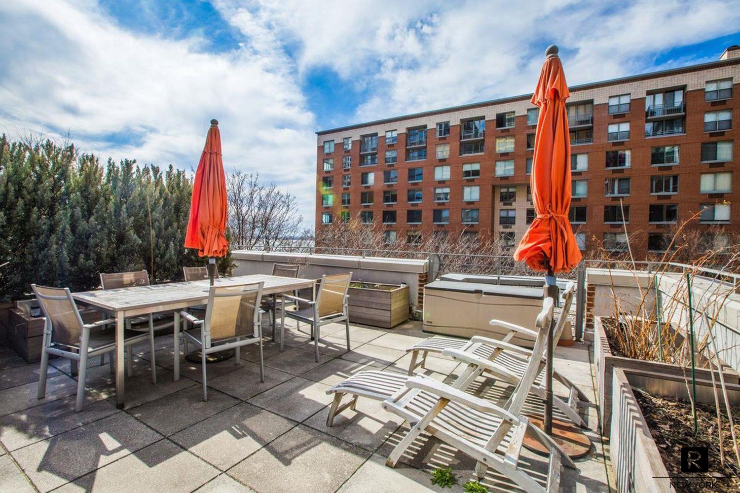 2 South End Avenue, Unit TH7 Manhattan, NY 10280 - Photo 11 of 17