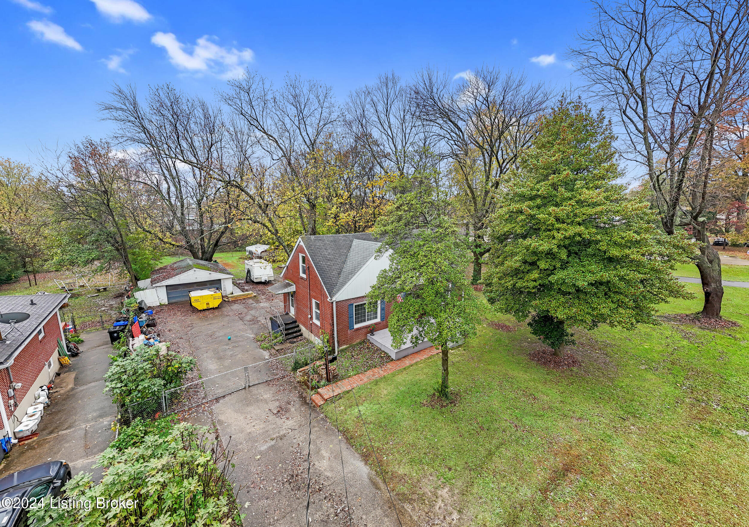 812 Palatka Road Louisville, KY 40214 - Photo 32 of 35 DJI_20241114110208_0001_D