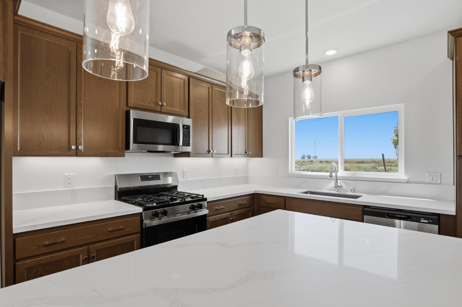 402 Kittyhawk Road Colusa, CA 95932 - Photo 6 of 55 Gallery Image 6