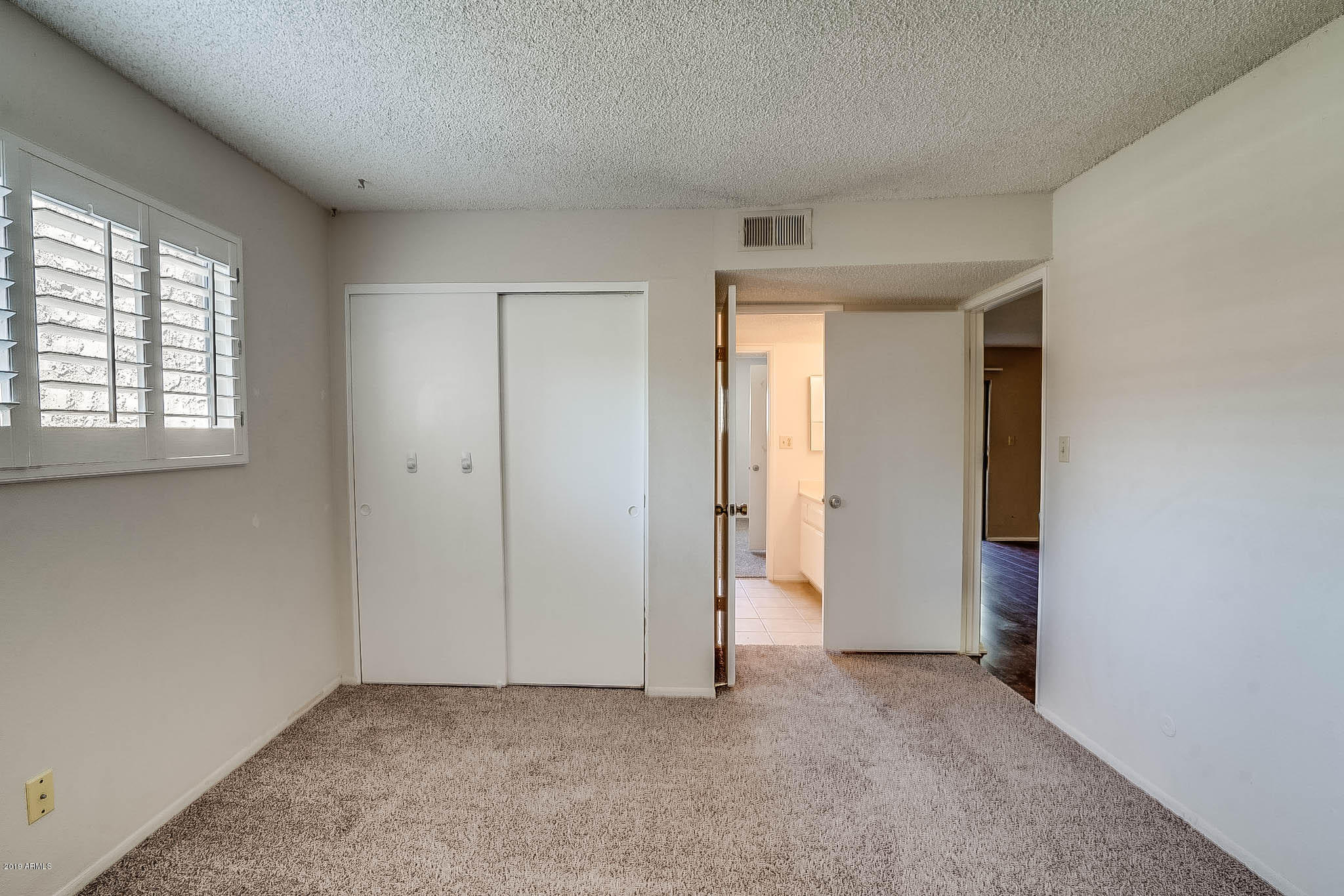 5525 East Thomas Road, Unit R12 Phoenix, AZ 85018 - Photo 11 of 14 photo_11