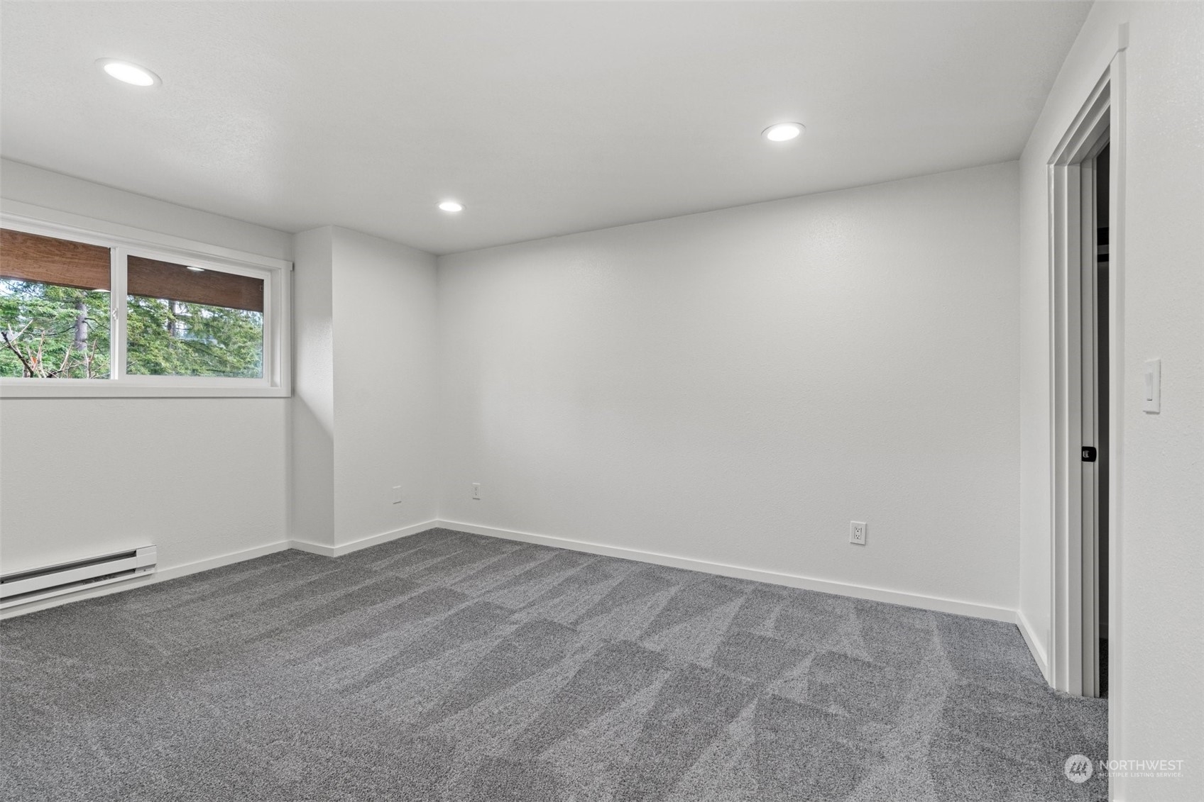 7209 224th Street Southwest, Unit P6 Edmonds, WA 98026 - Photo 13 of 24 Gallery Image 13