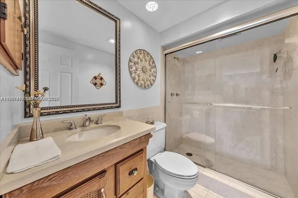 $624,900 | 3111 North Ocean Drive, Unit 904, Hollywood, FL 33019